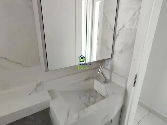 Imagem 9: Imóvel para Aluguel com 41M² com 3 Quartos em Fazendinha - Curitiba - Pr