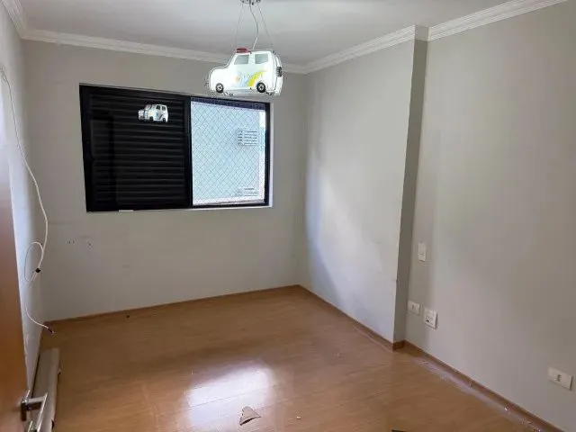 Imagem 14: Apartamento com 3 Quartos para Alugar no Novo Centro de Maringá - Zona 01