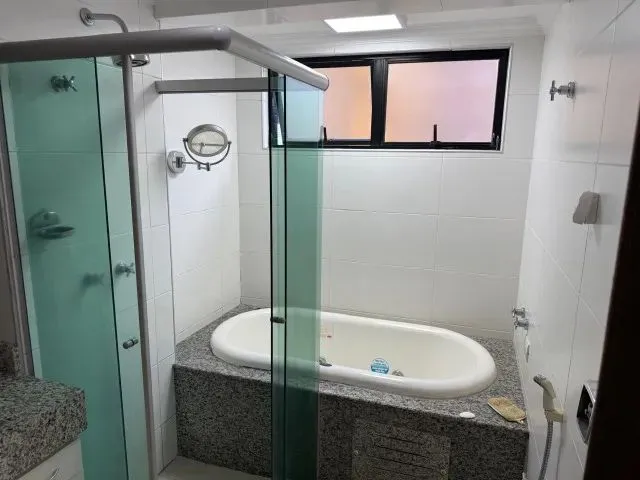Imagem 4: Apartamento com 3 Quartos para Alugar no Novo Centro de Maringá - Zona 01