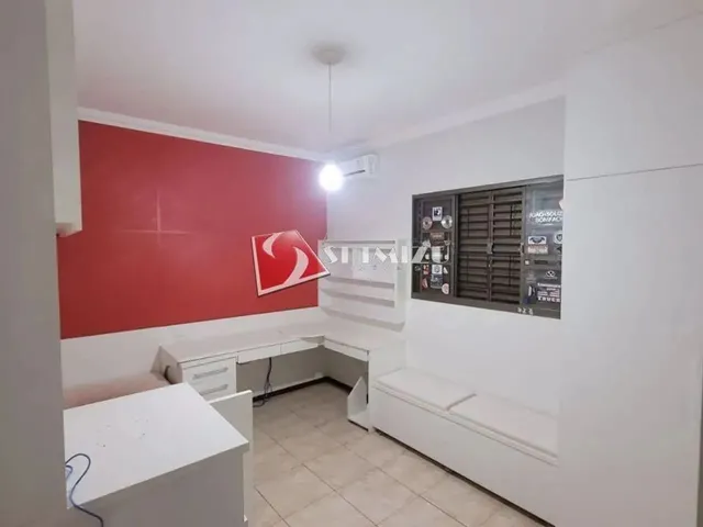 Imagem 9: Casa À Venda em Maringá com 189M² Construção e 338M² Terreno, Jardim Novo