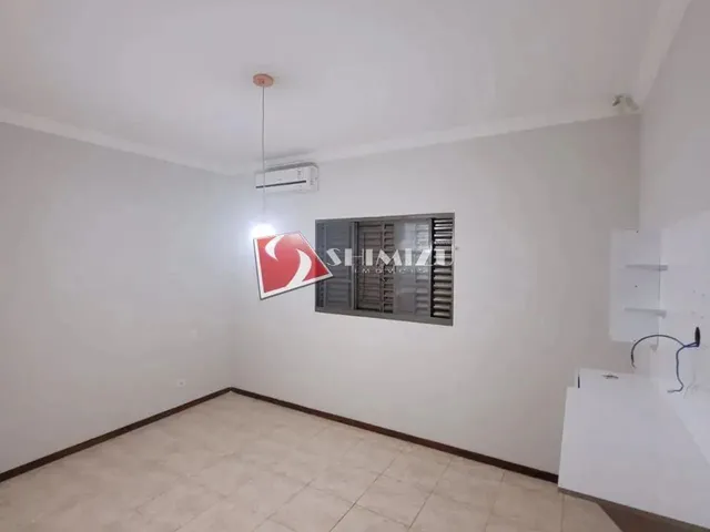 Imagem 10: Casa À Venda em Maringá com 189M² Construção e 338M² Terreno, Jardim Novo