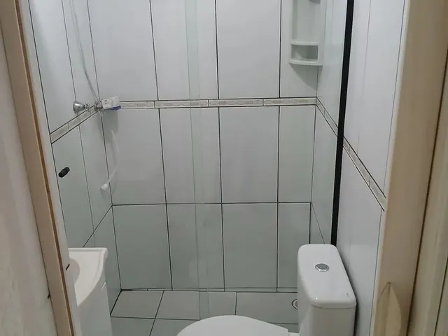 Imagem 7: Aluga-Se Quartos com Suíte e Mobilhado para Moças
