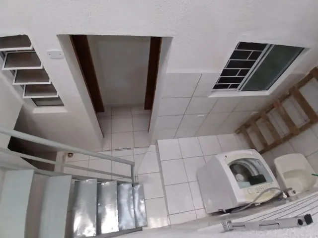 Imagem 10: Aluga-Se Quartos com Suíte e Mobilhado para Moças