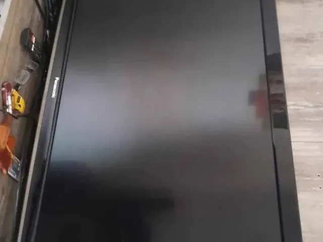 Imagem: Vendo Tv 43 Polegadas Não e Smart