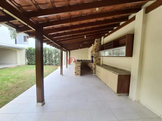 Imagem 14: Sobrado para Alugar em Maringá, Jardim Vitória, com 4 Quartos, com 269.5 M²