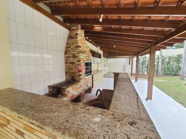Imagem 9: Sobrado para Alugar em Maringá, Jardim Vitória, com 4 Quartos, com 269.5 M²