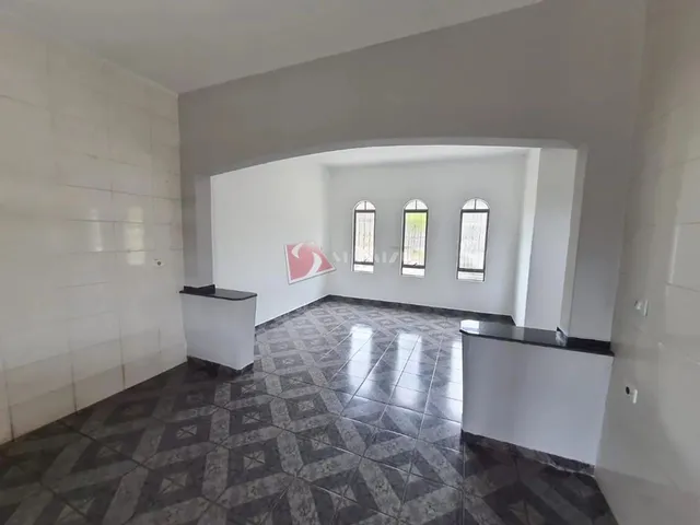 Imagem 16: Sobrado para Alugar em Maringá, Jardim Vitória, com 4 Quartos, com 269.5 M²