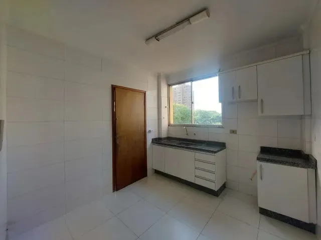 Imagem 5: Aluga-Se! Apartamento 3 Quartos (1 Suíte) - Zona 7