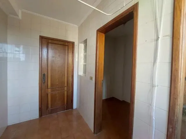 Imagem 10: Aluga-Se! Apartamento 3 Quartos (1 Suíte) - Zona 7