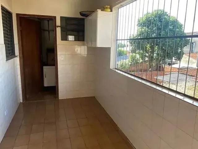 Imagem 9: Imóvel para Aluguel com 90 Metros Quadrados com 3 Quartos em Jardim Alvorada - Maringá