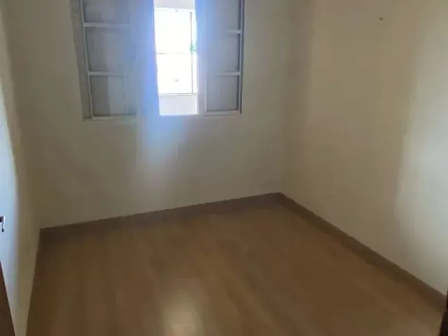 Imagem 6: Imóvel para Aluguel com 90 Metros Quadrados com 3 Quartos em Jardim Alvorada - Maringá