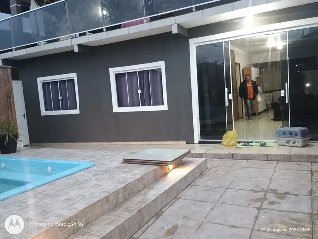 Imagem 3: Casa Ampla com Piscina Wi-Fi Uma Quadra da Praia