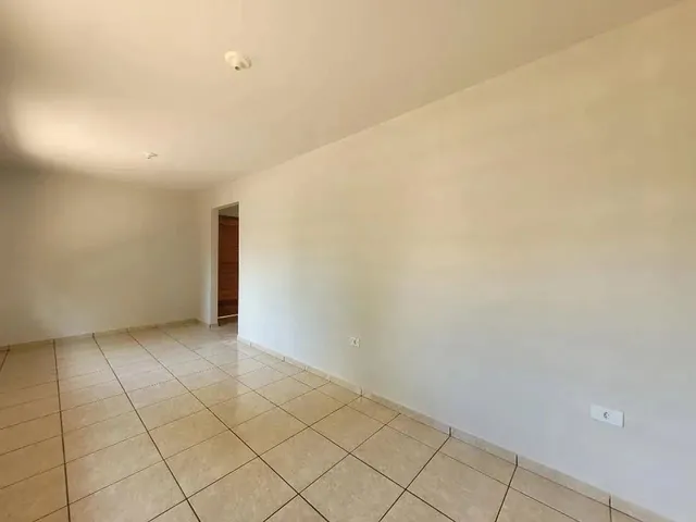 Imagem 10: Casa para Alugar em Maringá, Conjunto Habitacional Inocente Vila Nova Júnior, com 3