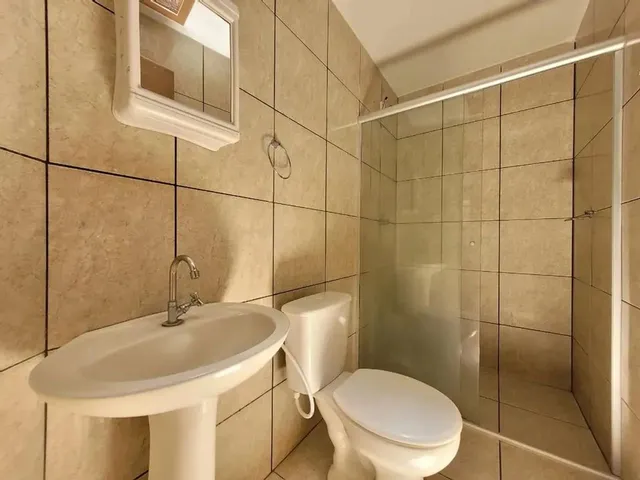 Imagem 3: Casa para Alugar em Maringá, Conjunto Habitacional Inocente Vila Nova Júnior, com 3