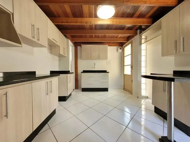 Imagem 11: Apartamento para Alugar em Maringá, Cidade Jardim, com 2 Quartos, com 55 M², Pousada