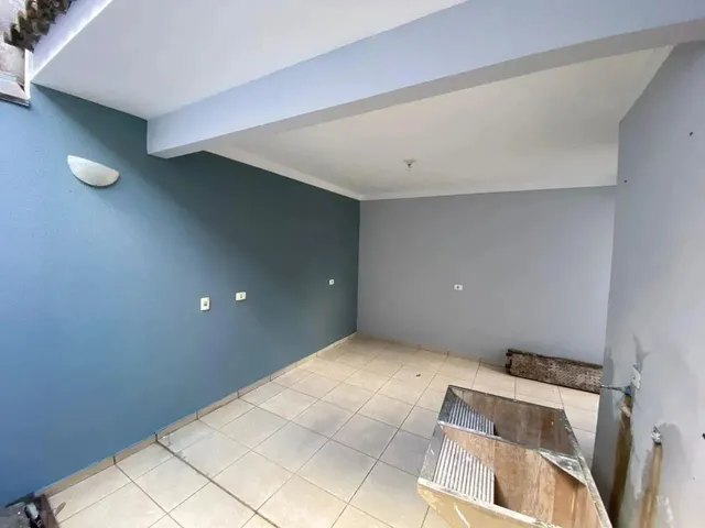 Imagem 2: Sobrado para Aluguel Tem 140 Metros Quadrados com 3 Quartos em Jardim Império do Sol