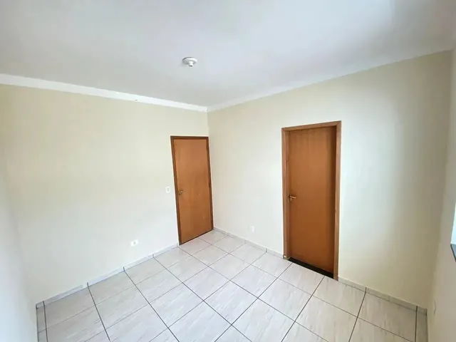 Imagem 8: Sobrado para Aluguel Tem 140 Metros Quadrados com 3 Quartos em Jardim Império do Sol