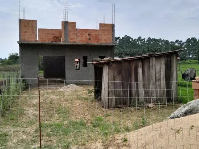 Imagem: Terreno com Casa em Andamento Albardão