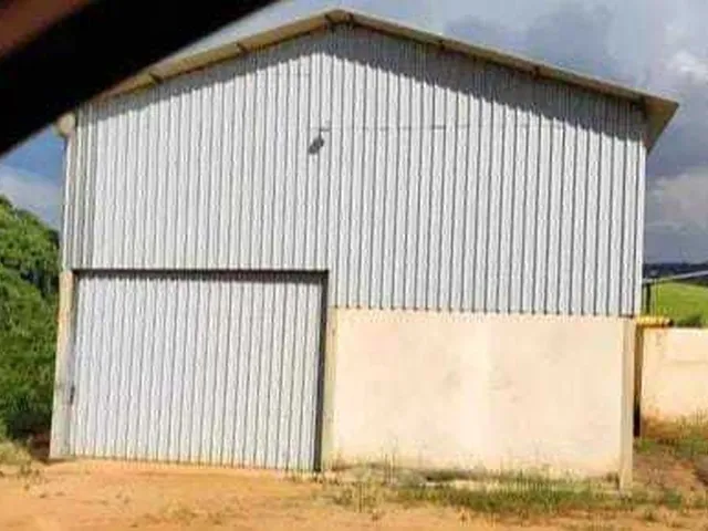 Imagem 3: Sítio à venda no bairro Centro - Botelhos/MG