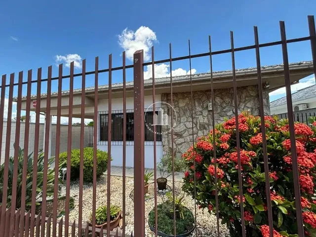 Imagem: Casa 3 Quartos em São José - Bairro Ipiranga