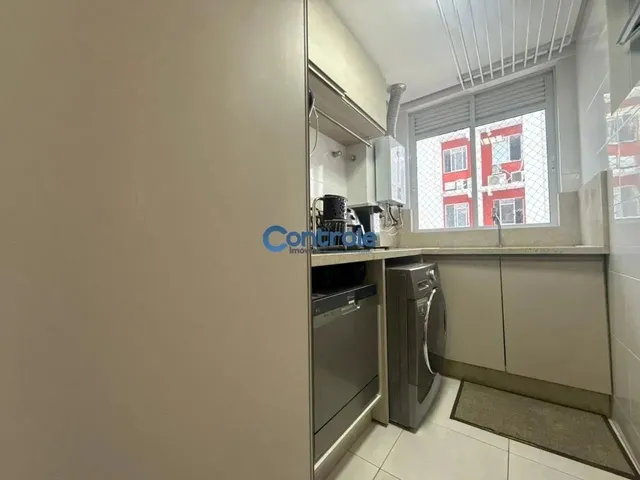 Imagem 2: Apartamento com 03 Dormitórios + Home Office com 02 Vagas e Mobiliado na Praia Comprida