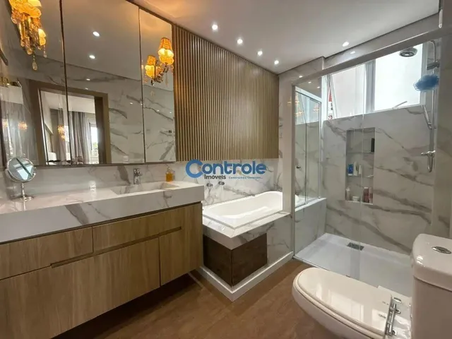 Imagem 9: Apartamento com 03 Dormitórios + Home Office com 02 Vagas e Mobiliado na Praia Comprida