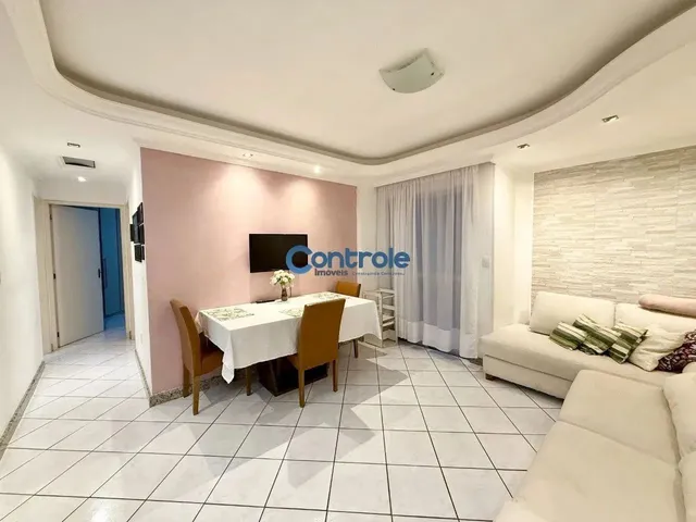 Imagem: O apartamento possui 2 Dormitórios, 1 Banheiro, 1 Vaga na