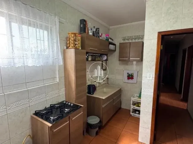 Imagem 11: Casa com 3 Quartos e Lojas Comerciais no Kobrasol - Cen