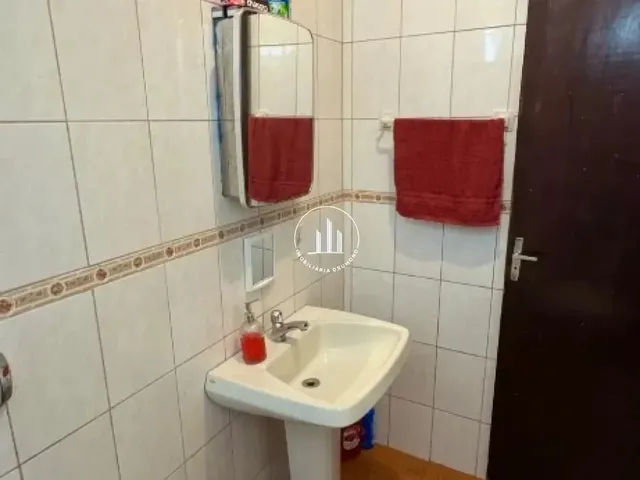 Imagem 10: Casa com 3 Quartos e Lojas Comerciais no Kobrasol - Cen