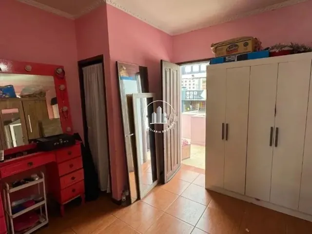 Imagem 16: Casa com 3 Quartos e Lojas Comerciais no Kobrasol - Cen