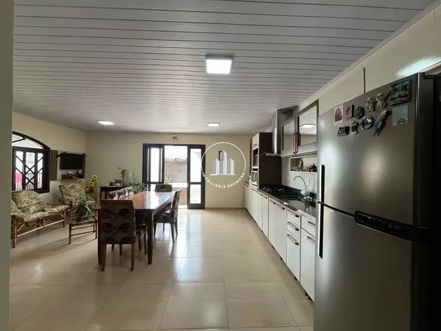 Imagem 1: Casa 1 Quarto com 1 Suíte e 2 Kitnets - Areias