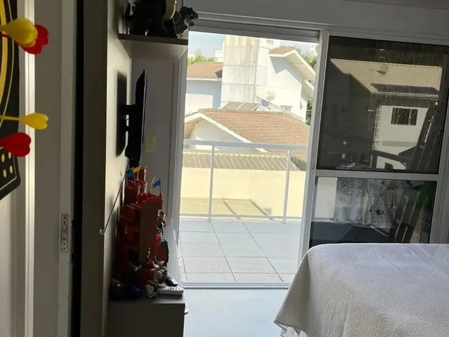 Imagem 15: Casa com 4 Dormitórios, Sendo 3 Suítes, Garagens para 2 Carros