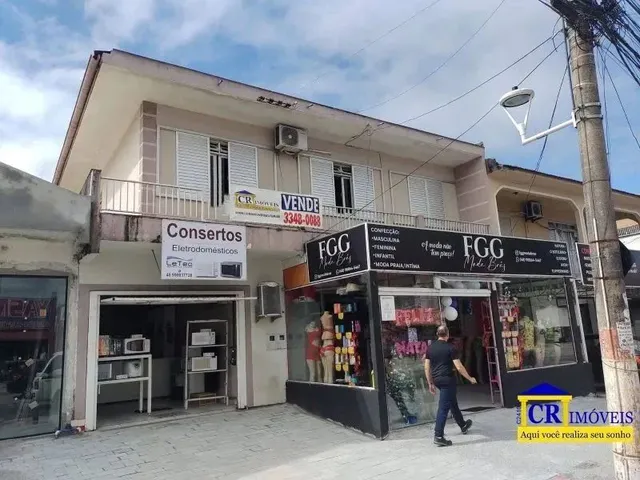 Imagem: A casa possui 3 Dormitórios, 1 Banheiro, 1 Vaga na