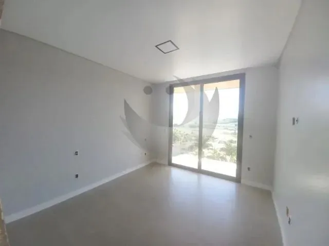 Imagem 4: Casa em Santo Amaro da Imperatriz 1 Suíte 2 Quartos e 1 Escritório Rua Pavimentada!