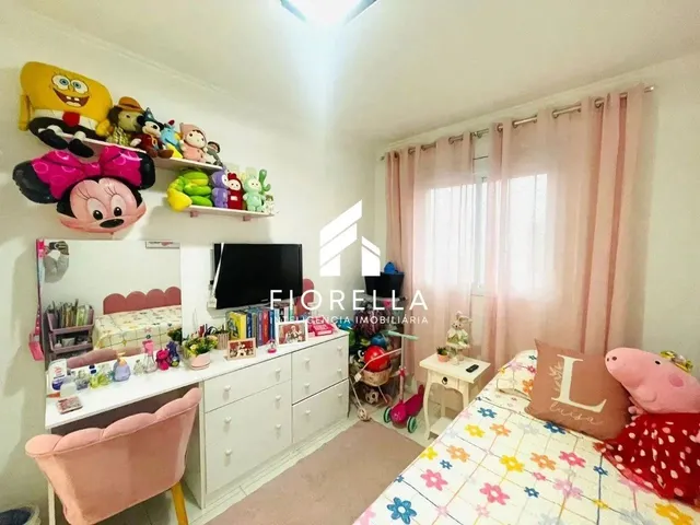 Imagem 2: Apartamento com 02 Dormitórios Sendo (01 Suíte), Roçado, São José-/Sc
