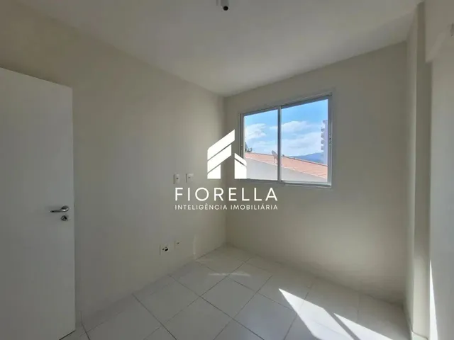 Imagem 12: Apartamento À Venda com 03 Quartos, 01 Suíte, no Jd. Cidade Florianópolis-São