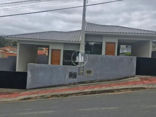 Imagem: Casa Geminada 3 Quartos com 1 Suíte - Real