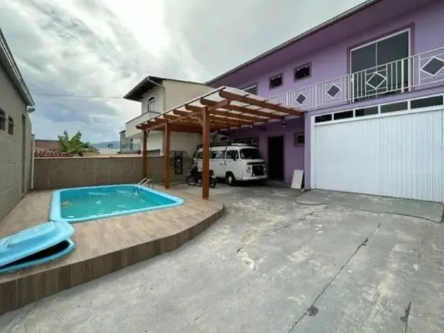 Imagem: Excelente Casa Residencial e Lojas Comerciais