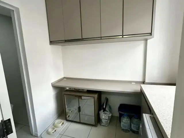 Imagem 3: Apartamento 02 Dormitórios Sendo Suite em Praia Comprida - São José - Sc
