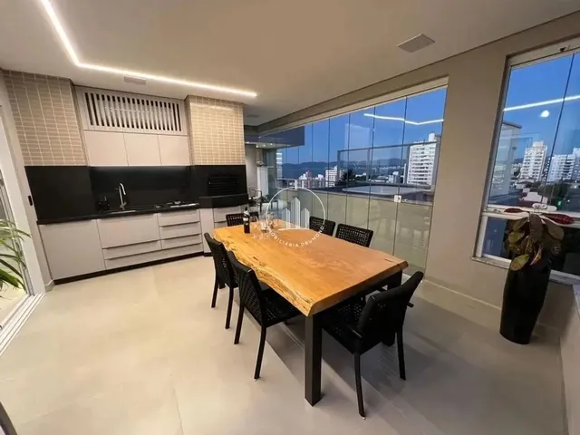 Imagem: Cobertura 3 Quartos com 3 Suítes e 215M²