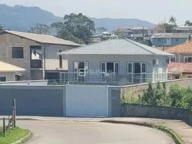 Imagem: Casa em Serraria - São José, Sc