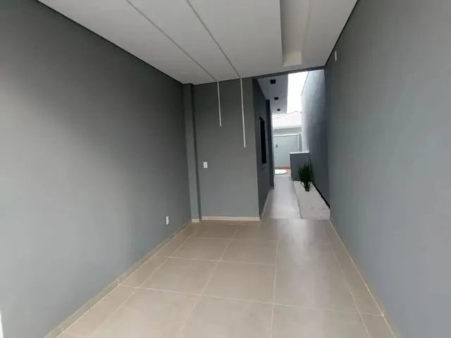Imagem 16: Casa com 3 Dormitórios Sendo Uma Suíte, com Piscina.