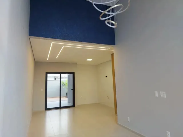 Imagem 4: Casa com 3 Dormitórios Sendo Uma Suíte, com Piscina.