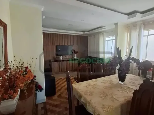 Imagem 5: Imóvel para Venda com 250 Metros Quadrados com 3 Quartos em Centro - Rio Pomba - Mg