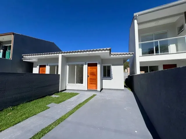 Imagem 2: Ve/Casa Geminada 02 Dormitórios Sendo 01 Suite no Bairro Potecas em São José-Sc