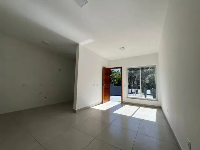 Imagem 10: Ve/Casa Geminada 02 Dormitórios Sendo 01 Suite no Bairro Potecas em São José-Sc