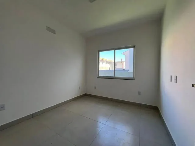 Imagem 8: Ve/Casa Geminada 02 Dormitórios Sendo 01 Suite no Bairro Potecas em São José-Sc