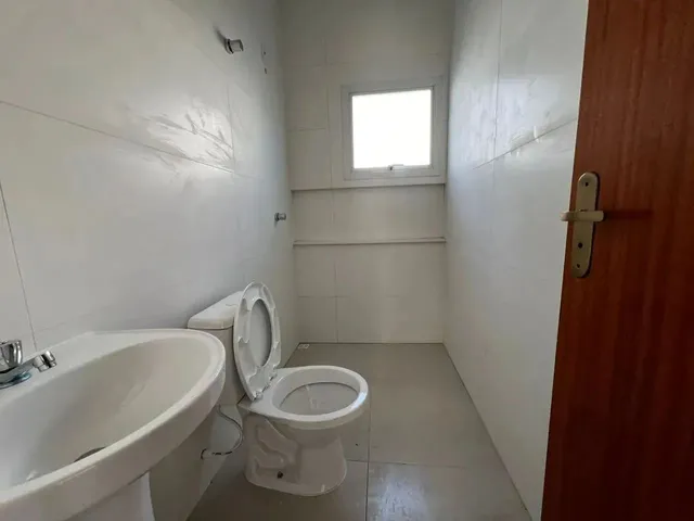 Imagem 13: Ve/Casa Geminada 02 Dormitórios Sendo 01 Suite no Bairro Potecas em São José-Sc