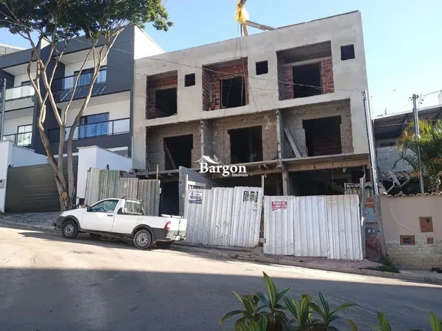 Imagem: Casa de 3 Quartos Sendo 1 Suíte no Bairro