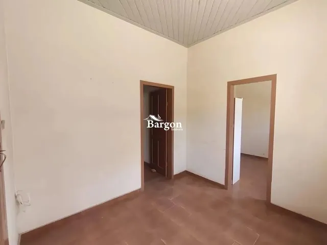 Imagem 5: Casa com 4 Quartos Sendo 1 Suíte a Venda no Centro de Lima Duarte